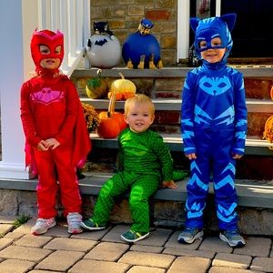 PJ Masks Costumes - Owlette and Gecko!
